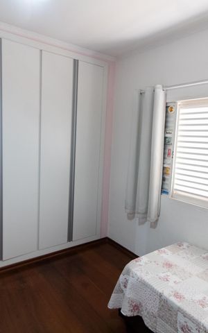 Casa para alugar com 194m², 3 quartos e 4 vagasQuarto 2