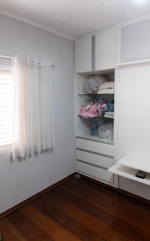 Casa para alugar com 194m², 3 quartos e 4 vagasQuarto 1