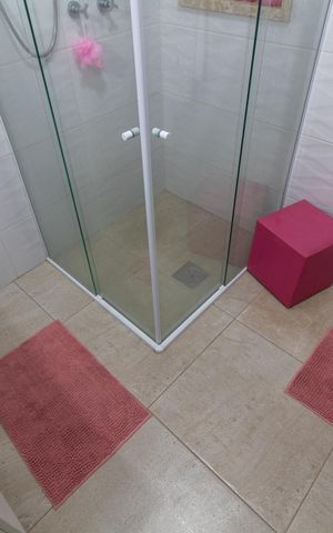 Casa para alugar com 194m², 3 quartos e 4 vagasBanheiro Social
