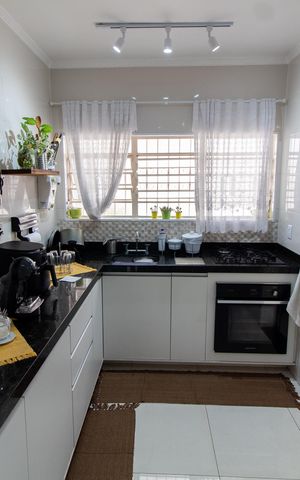 Casa para alugar com 194m², 3 quartos e 4 vagasCozinha