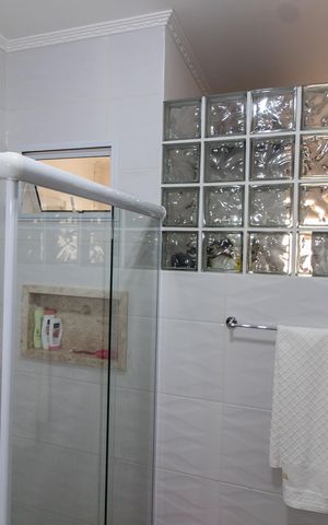 Casa para alugar com 194m², 3 quartos e 4 vagasBanheiro Social