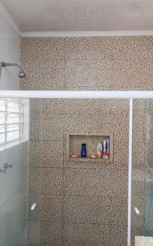 Casa para alugar com 194m², 3 quartos e 4 vagasBanheiro da Suíte