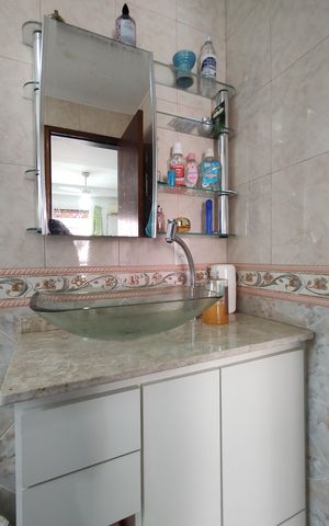 Casa de condomínio para alugar com 500m², 4 quartos e 2 vagasBanheiro da Suíte