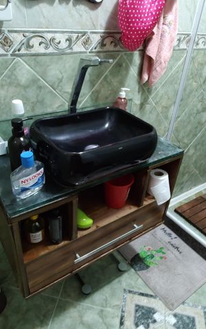 Casa de condomínio para alugar com 500m², 4 quartos e 2 vagasBanheiro Social