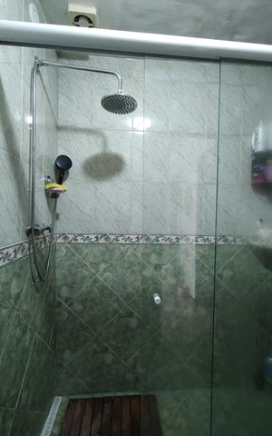 Casa de condomínio para alugar com 500m², 4 quartos e 2 vagasBanheiro Social