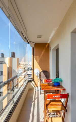 Apartamento à venda com 131m², 3 quartos e 3 vagas Apartamento à venda com 131m², 3 quartos e 3 vagasSala - Varanda