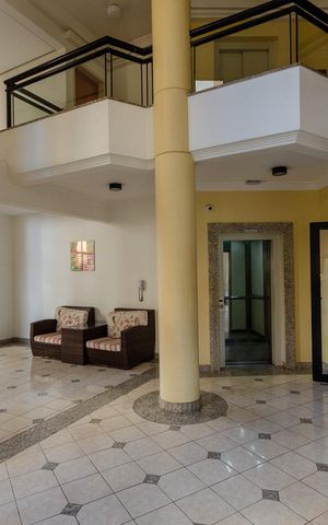 Apartamento à venda com 131m², 3 quartos e 3 vagas Apartamento à venda com 131m², 3 quartos e 3 vagasÁrea comum