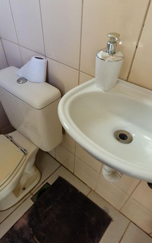 Apartamento à venda com 131m², 3 quartos e 3 vagas Apartamento à venda com 131m², 3 quartos e 3 vagasLavabo