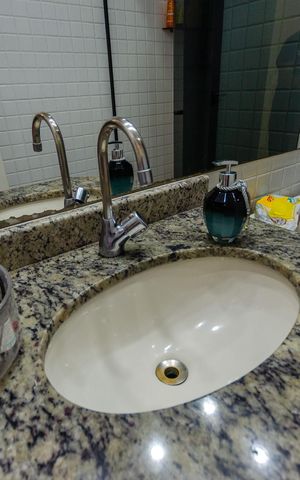 Apartamento à venda com 131m², 3 quartos e 3 vagas Apartamento à venda com 131m², 3 quartos e 3 vagasBanheiro