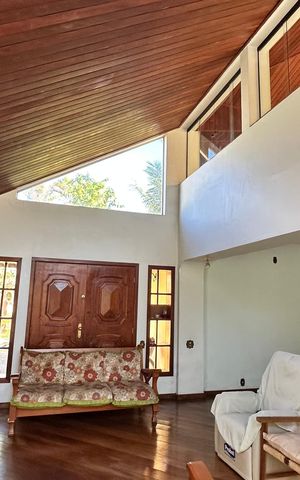 Casa de condomínio à venda com 600m², 6 quartos e 4 vagas Casa de condomínio à venda com 600m², 6 quartos e 4 vagasSala