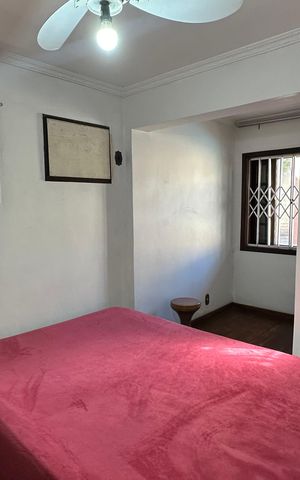 Casa de condomínio à venda com 600m², 6 quartos e 4 vagas Casa de condomínio à venda com 600m², 6 quartos e 4 vagasQuarto 1