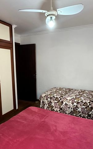 Casa de condomínio à venda com 600m², 6 quartos e 4 vagas Casa de condomínio à venda com 600m², 6 quartos e 4 vagasQuarto 1
