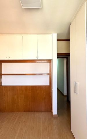 Apartamento à venda com 167m², 3 quartos e 2 vagas Apartamento à venda com 167m², 3 quartos e 2 vagasQuarto 1