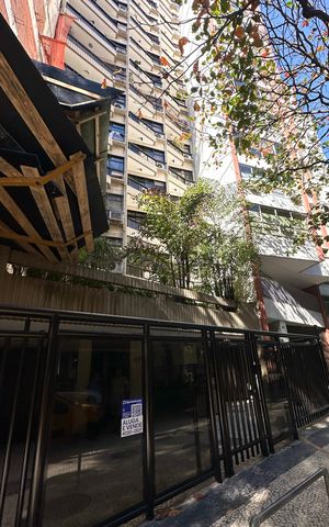 Apartamento à venda com 167m², 3 quartos e 2 vagas Apartamento à venda com 167m², 3 quartos e 2 vagasFachada