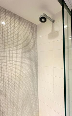 Apartamento à venda com 167m², 3 quartos e 2 vagas Apartamento à venda com 167m², 3 quartos e 2 vagasBanheiro da Suíte