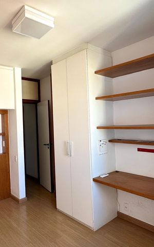 Apartamento à venda com 167m², 3 quartos e 2 vagas Apartamento à venda com 167m², 3 quartos e 2 vagasQuarto 1