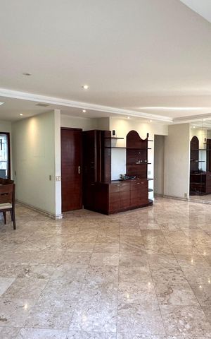 Apartamento à venda com 167m², 3 quartos e 2 vagas Apartamento à venda com 167m², 3 quartos e 2 vagasSala