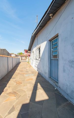 Casa à venda com 330m², 7 quartos e 3 vagas Casa à venda com 330m², 7 quartos e 3 vagasÁrea comum