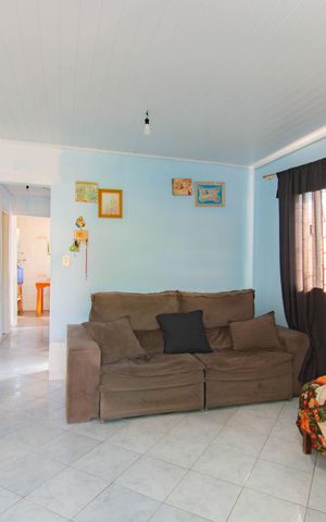 Casa à venda com 330m², 7 quartos e 3 vagas Casa à venda com 330m², 7 quartos e 3 vagasSala