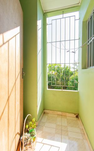 Casa à venda com 330m², 7 quartos e 3 vagas Casa à venda com 330m², 7 quartos e 3 vagasÁrea comum