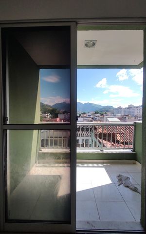 Apartamento à venda com 87m², 3 quartos e 1 vagaVaranda