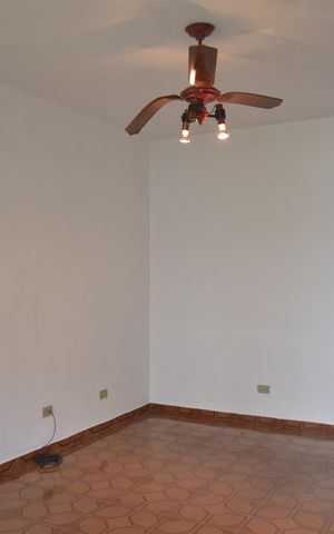 Casa à venda com 253m², 3 quartos e sem vagaedícula 