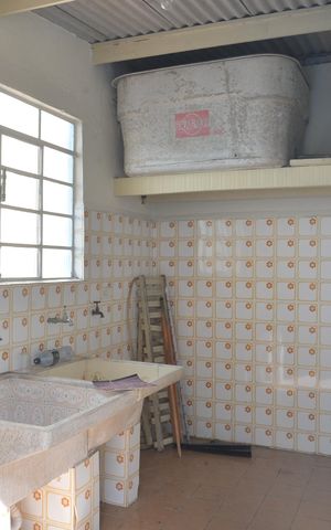 Casa à venda com 253m², 3 quartos e sem vagaÁrea de Serviço