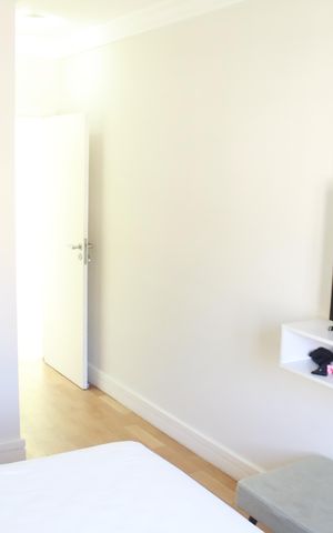 Casa à venda com 473m², 3 quartos e 8 vagasQuarto 2 - Suíte