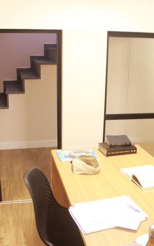Casa à venda com 473m², 3 quartos e 8 vagasEscritório