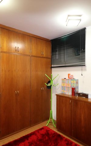 Casa à venda com 328m², 4 quartos e 6 vagasSuíte 2