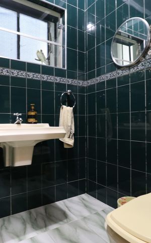 Casa à venda com 328m², 4 quartos e 6 vagasLavabo
