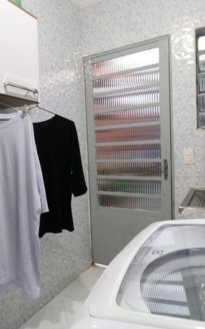 Casa à venda com 328m², 4 quartos e 6 vagasÁrea de Serviço