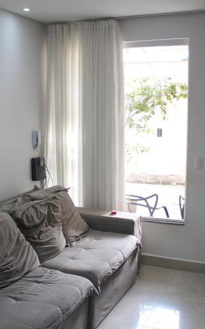 Casa à venda com 110m², 3 quartos e 2 vagasSala