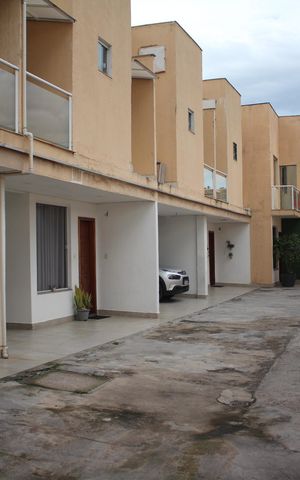 Casa à venda com 110m², 3 quartos e 2 vagasÁrea comum