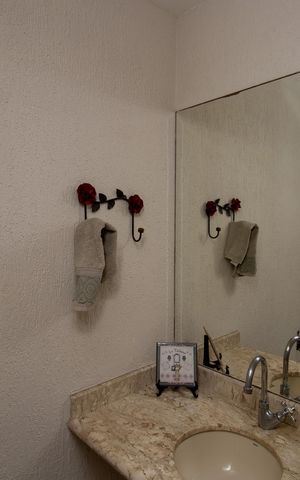 Apartamento para alugar com 120m², 3 quartos e 2 vagas Apartamento para alugar com 120m², 3 quartos e 2 vagasLavabo