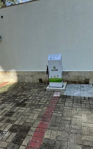 Apartamento para alugar com 120m², 3 quartos e 2 vagas Apartamento para alugar com 120m², 3 quartos e 2 vagasCarregador
