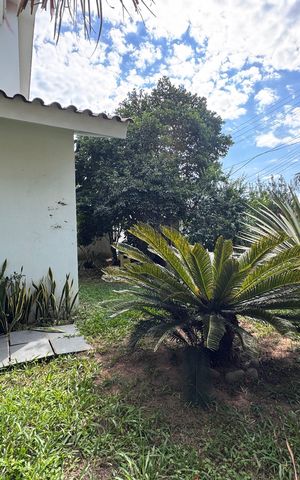 Casa à venda com 200m², 3 quartos e 3 vagas Casa à venda com 200m², 3 quartos e 3 vagasQuintal