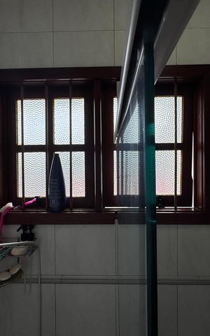 Casa à venda com 200m², 3 quartos e 3 vagas Casa à venda com 200m², 3 quartos e 3 vagasBanheiro da Suíte