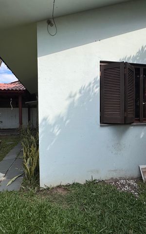 Casa à venda com 200m², 3 quartos e 3 vagas Casa à venda com 200m², 3 quartos e 3 vagasQuintal