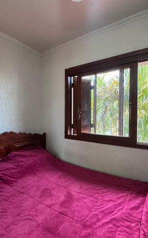 Casa à venda com 200m², 3 quartos e 3 vagas Casa à venda com 200m², 3 quartos e 3 vagasQuarto 1