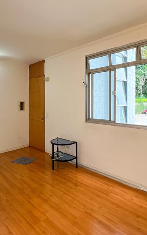Apartamento à venda com 50m², 2 quartos e 1 vaga Apartamento à venda com 50m², 2 quartos e 1 vagaSala