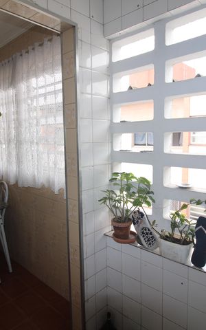 Apartamento para alugar com 87m², 2 quartos e 1 vagaÁrea de Serviço