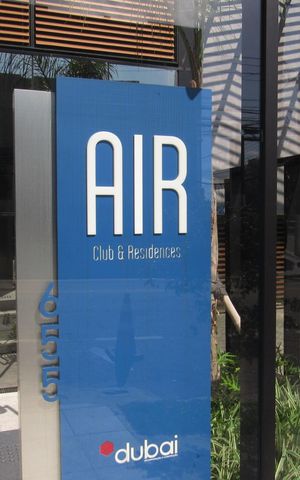Apartamento à venda com 93m², 3 quartos e 2 vagasFachada