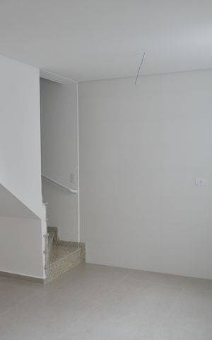 Apartamento à venda com 106m², 2 quartos e 2 vagasCozinha