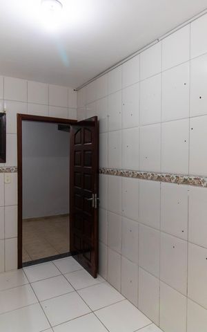 Casa à venda com 150m², 2 quartos e 3 vagas Casa à venda com 150m², 2 quartos e 3 vagasCozinha