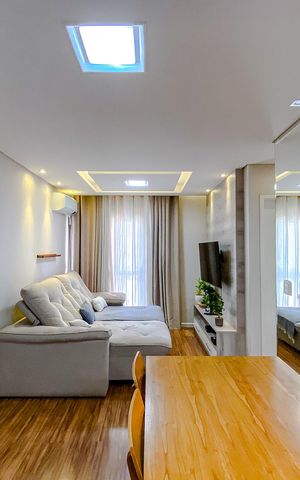 Apartamento à venda com 60m², 2 quartos e 2 vagasSala