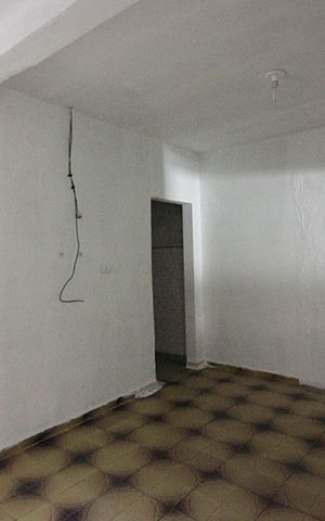 Casa à venda com 83m², 2 quartos e 2 vagasSala 