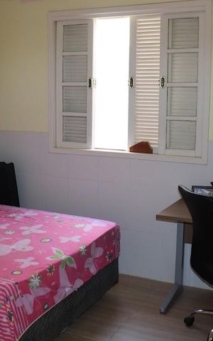 Casa à venda com 450m², 3 quartos e 2 vagasQuarto 2
