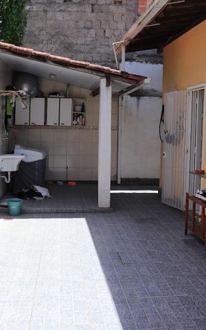 Casa à venda com 450m², 3 quartos e 2 vagasÁrea Externa