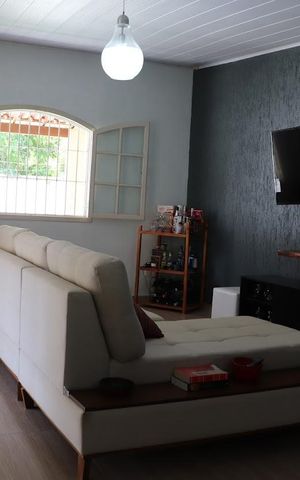 Casa à venda com 450m², 3 quartos e 2 vagasSala